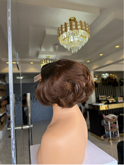 5*5 layered bob 2 tone