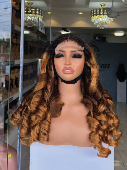 26" bouncy DD with 5*5 closure  3 tone