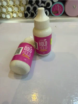 Artboard 12 Hair Glue