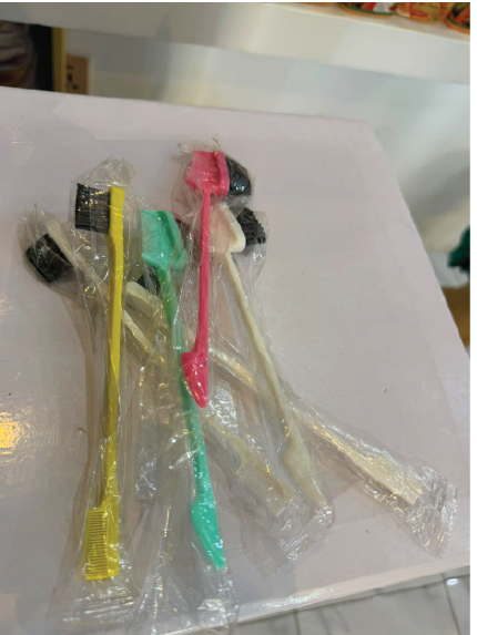 Edge brush